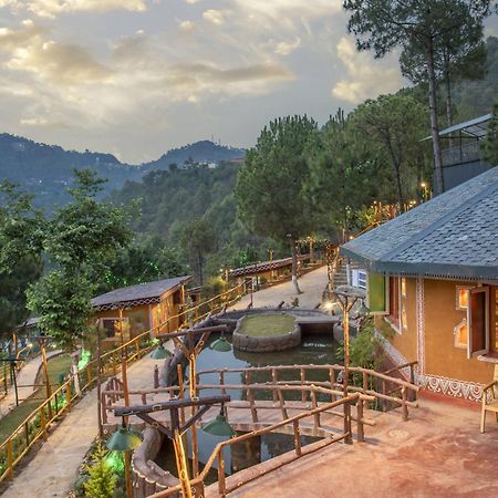 ホテル A Kasauli Ggaon By Echor エクステリア 写真
